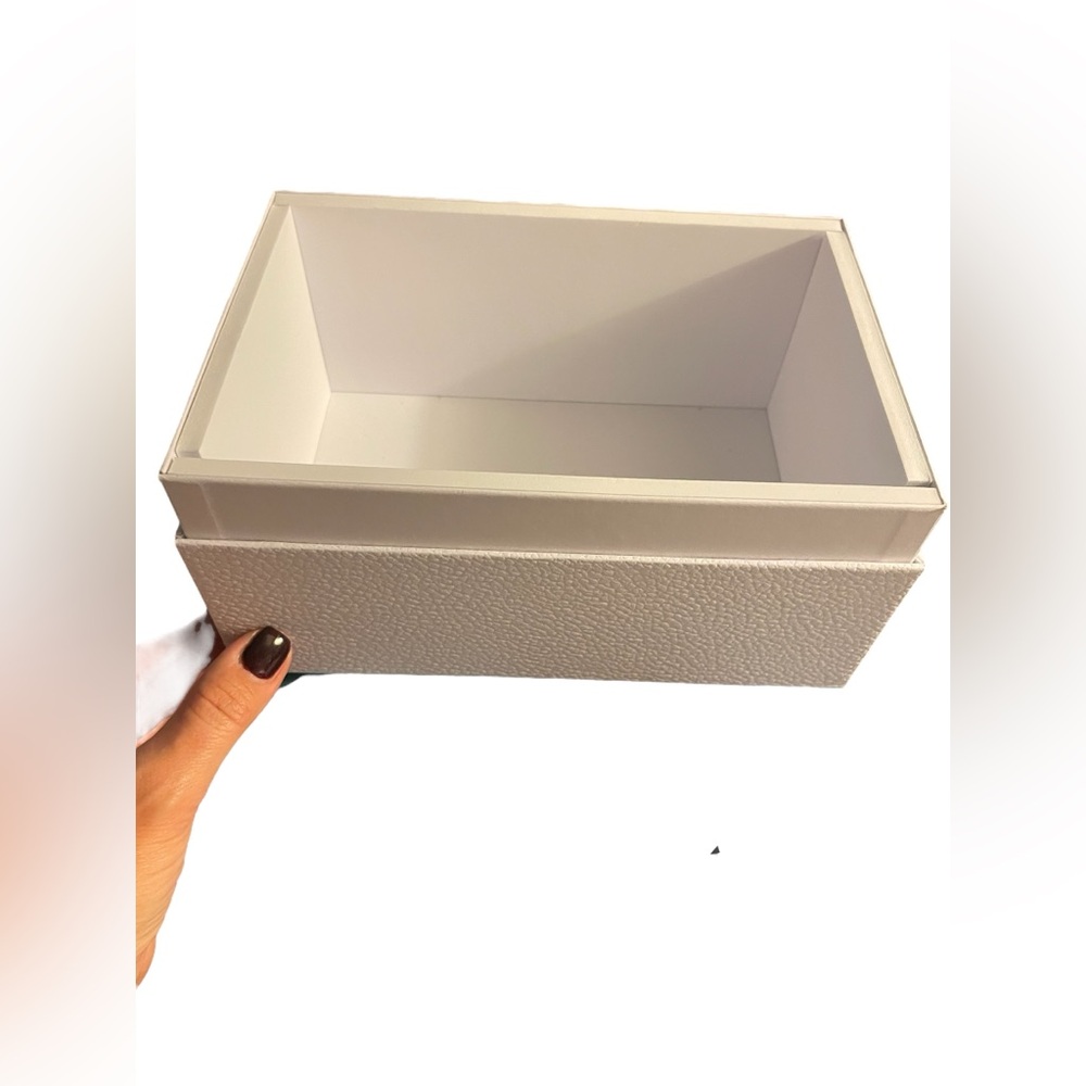 RARE NEW Authentic Dior Heavy Duty Pebbled White Box w/ Drop Down Front Door - Picture 6 of 10